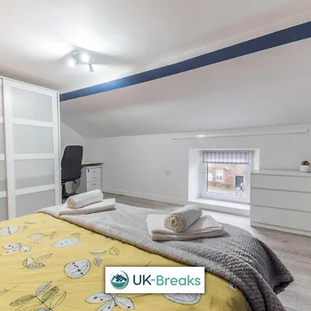 18 Main Street Daire